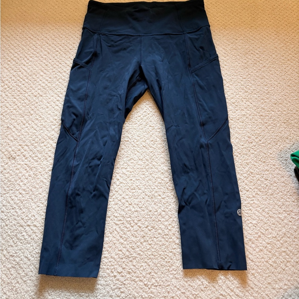 Navy Blue Lululemon capri Leggings